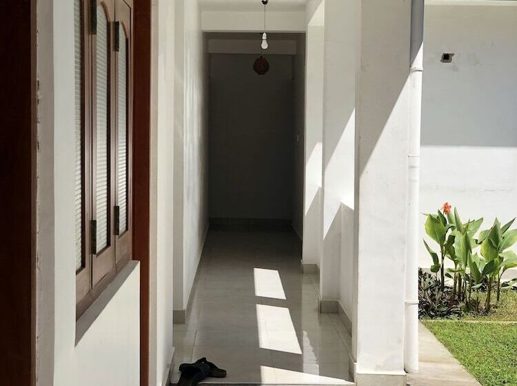 فندق The Retreat