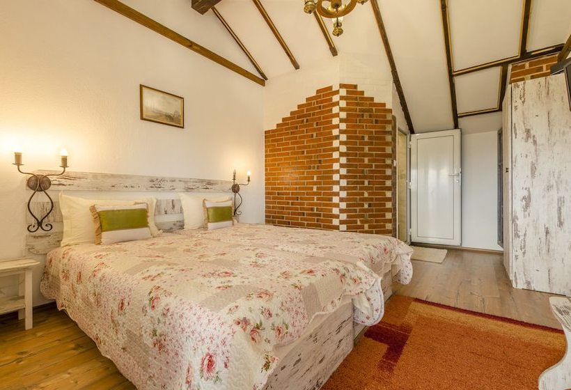 Pensão Kozareva Guest House