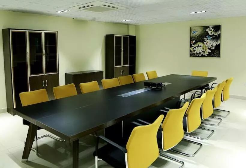 Bmk House Apartments