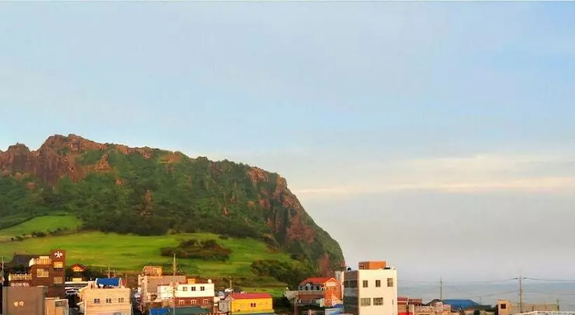 ホテル Seongsanpo Love