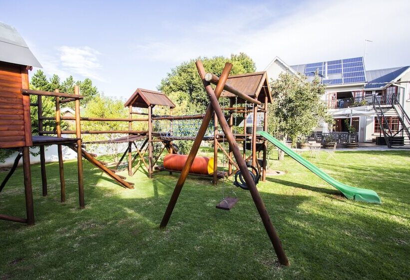 Отель The Browns Luxury Guest Suites