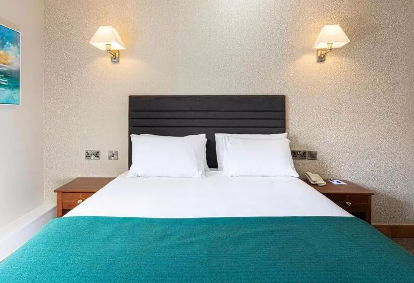 Отель Ballina Manor