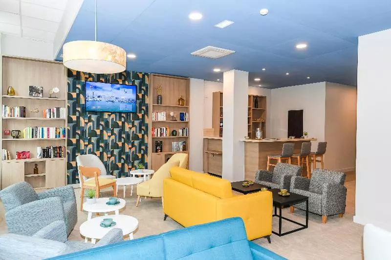 Отель Best Western Plus Le Havre Centre Gare