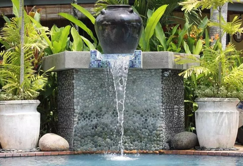 هتل Chateau St Cloud