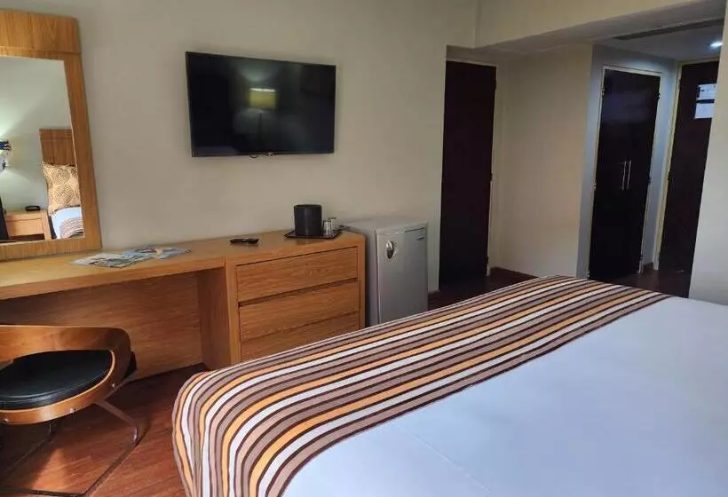 هتل Gh Guaparo Inn