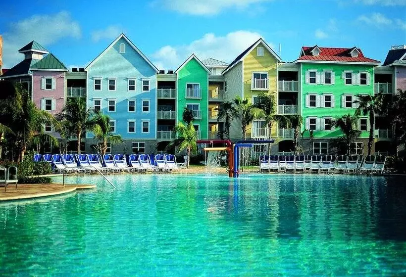 هتل Harborside Resort & Vacation Rentals At Atlantis