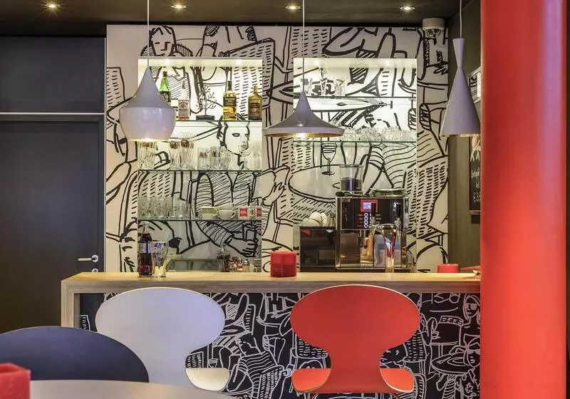 Отель Ibis Bregenz