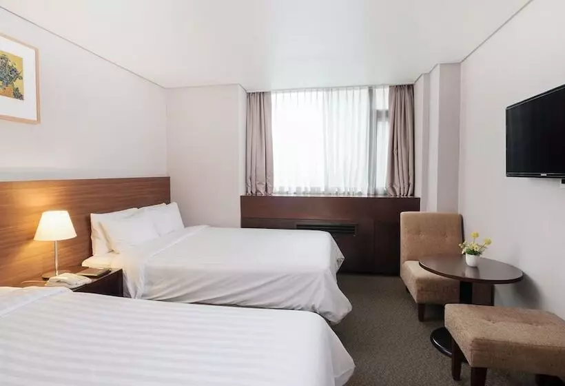 New Seoul Hotel Myeongdong