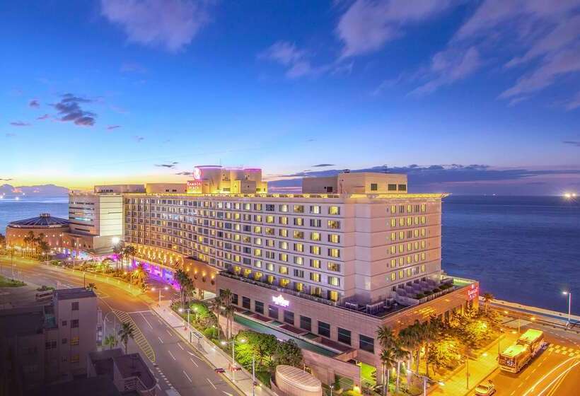Hotel Ramada Plaza By Wyndham Jeju Ocean Front
