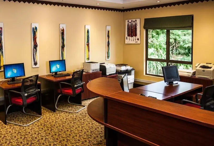 هتل Southern Sun Dar Es Salaam