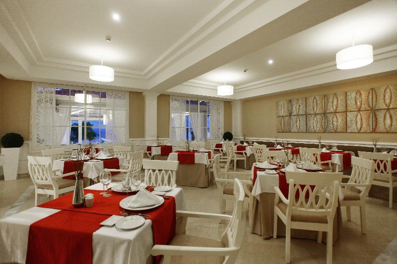 استراحتگاه Bahia Principe Grand Samana