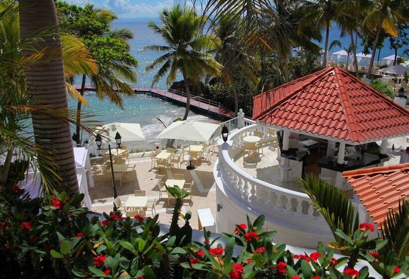 استراحتگاه Bahia Principe Grand Samana