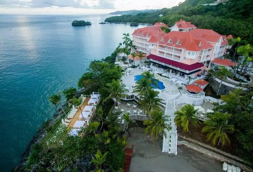 استراحتگاه Bahia Principe Grand Samana