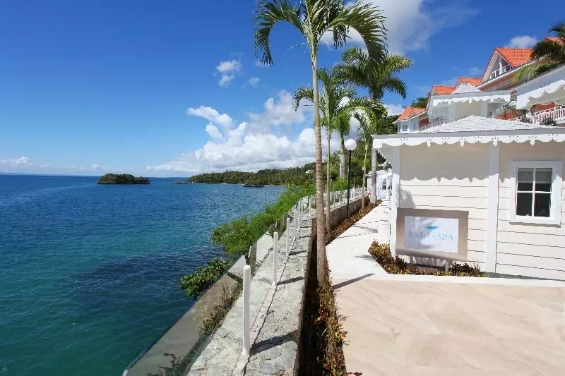 استراحتگاه Bahia Principe Grand Samana