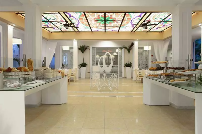 استراحتگاه Bahia Principe Grand Samana