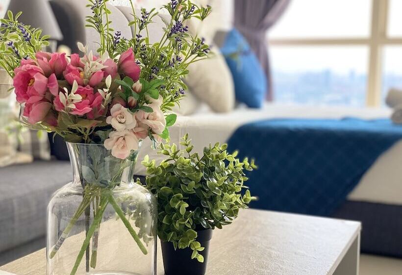 ホテル Chrisenbel Suites  Pinnacle Pj