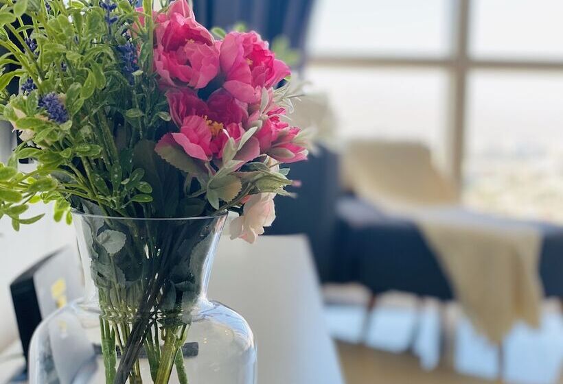 ホテル Chrisenbel Suites  Pinnacle Pj