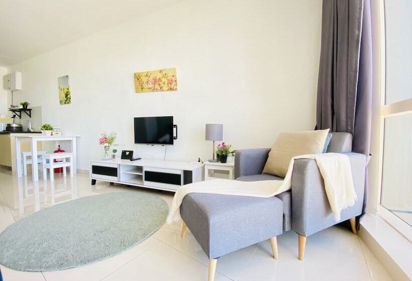 ホテル Chrisenbel Suites  Pinnacle Pj