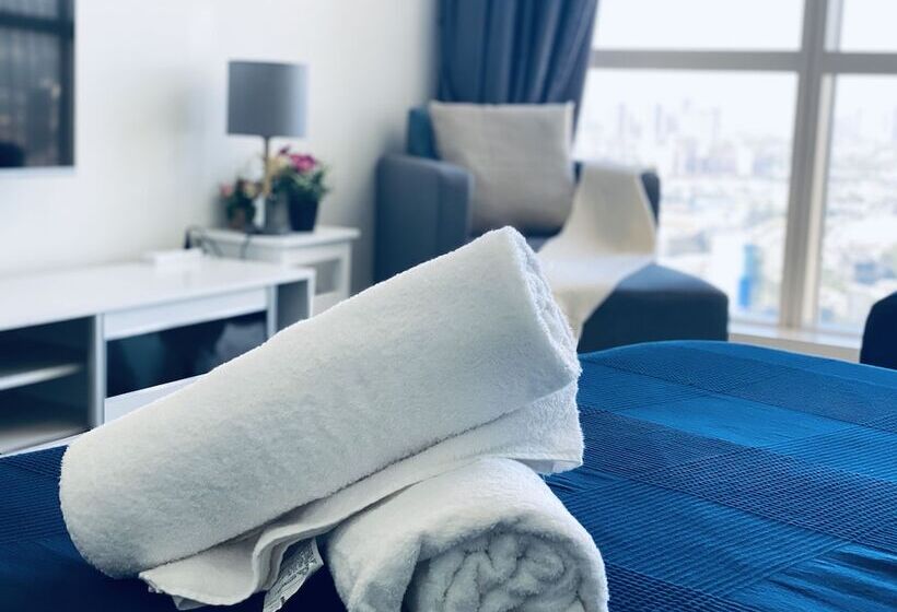 ホテル Chrisenbel Suites  Pinnacle Pj