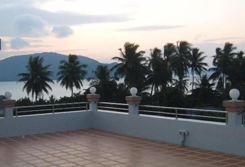 Hotel Raya Rawai Place