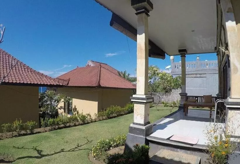 ホテル Bali Bhuana Villas