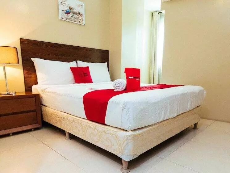 هتل Reddoorz Near Osmena Highway 1