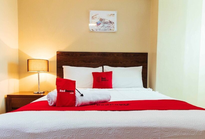 Hotel Reddoorz Near Osmena Highway 1