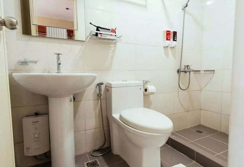 هتل Reddoorz Near Osmena Highway 1