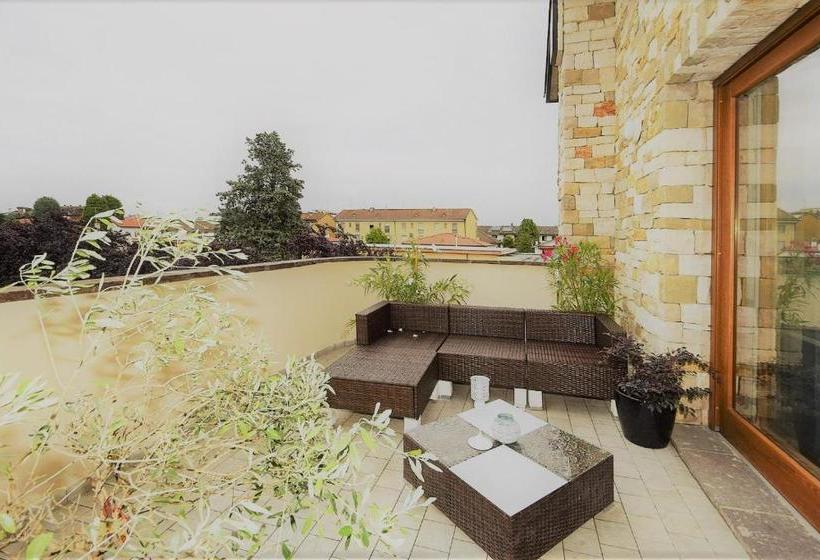 ベッドアンドブレックファースト Illuvia Affitto Camere