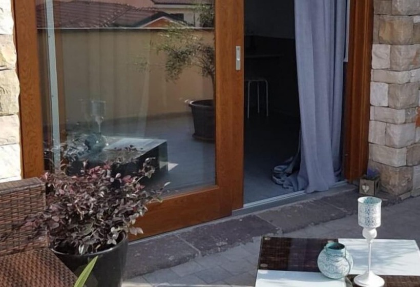 ベッドアンドブレックファースト Illuvia Affitto Camere