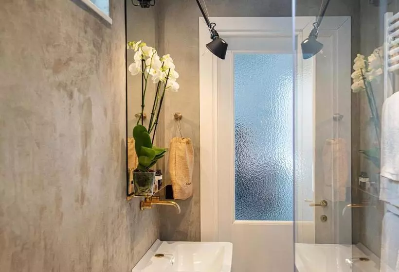 تختخواب و صبحانه Magnolia Boutique Rooms