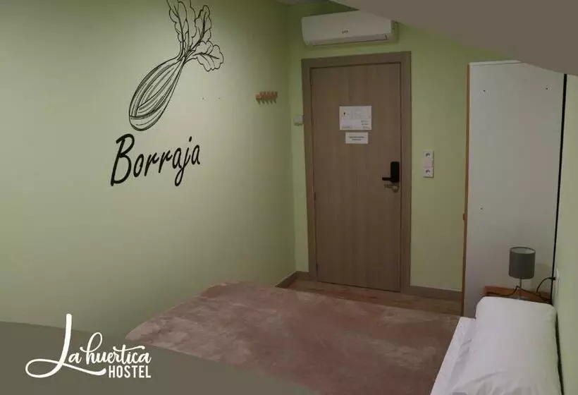 Hostel La Huertica