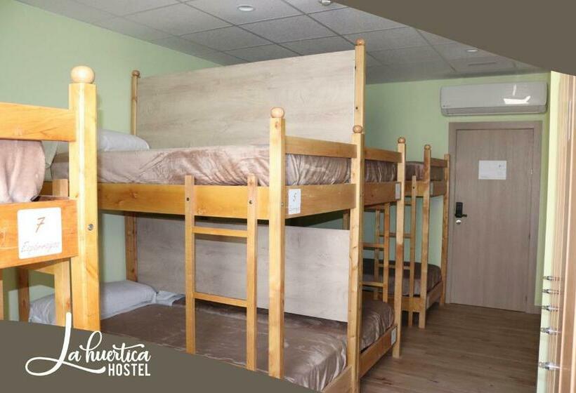 Hostel La Huertica