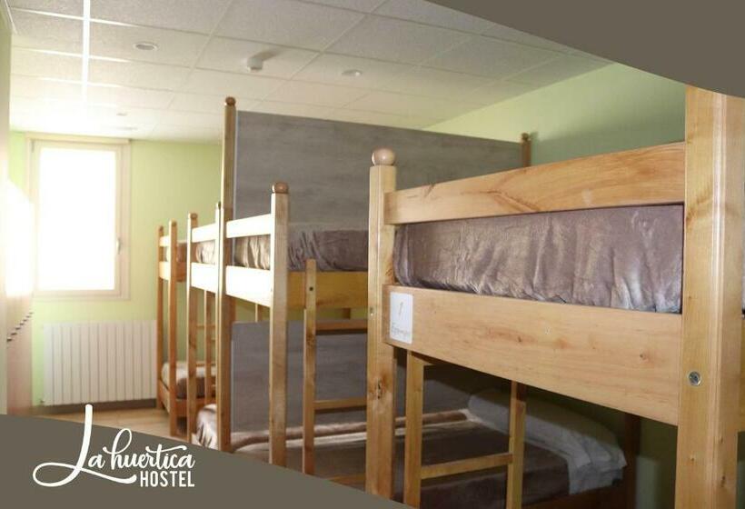 Hostel La Huertica
