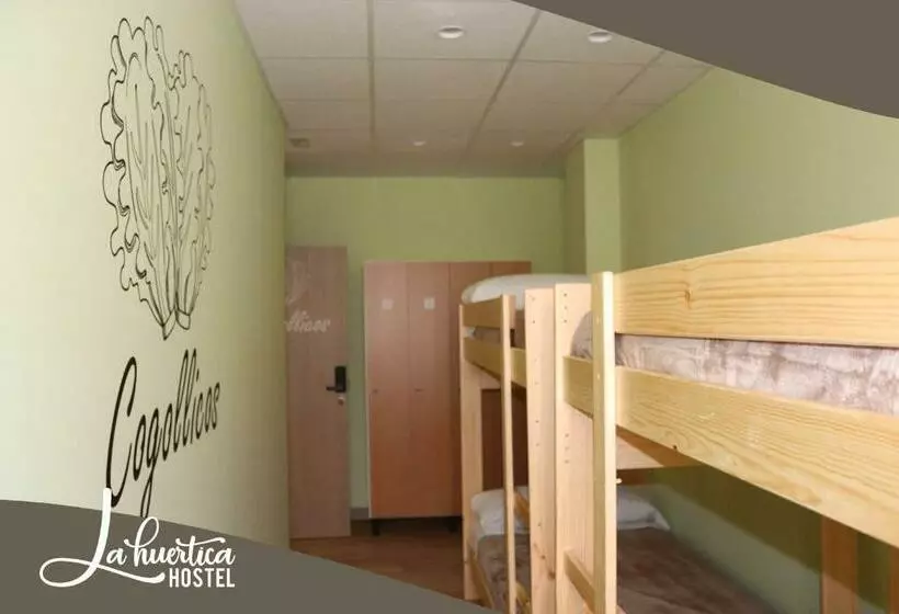 Hostel La Huertica