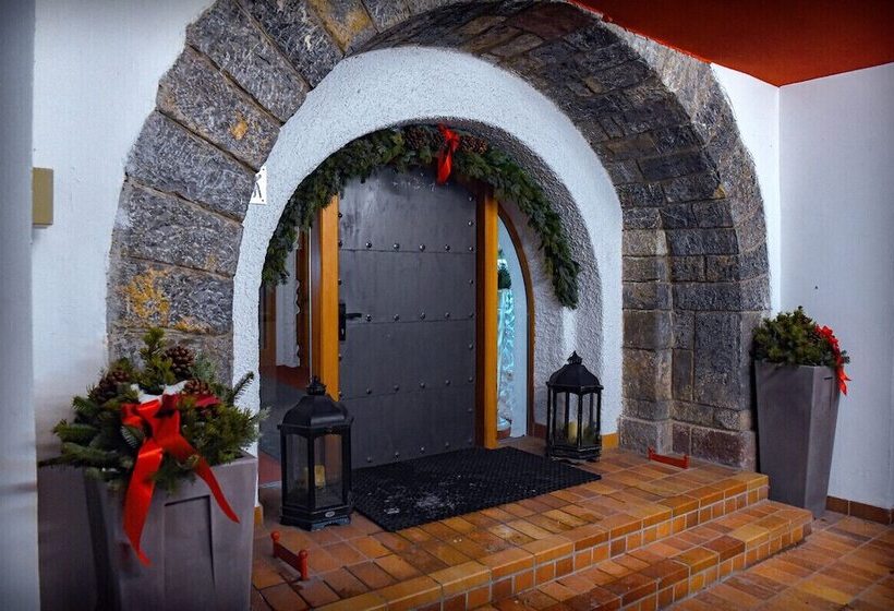 هتل Berghaus Stuben