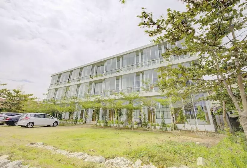 Capital O 3840 Java Hotel & Resto