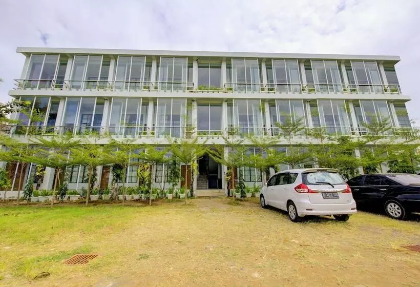 Capital O 3840 Java Hotel & Resto