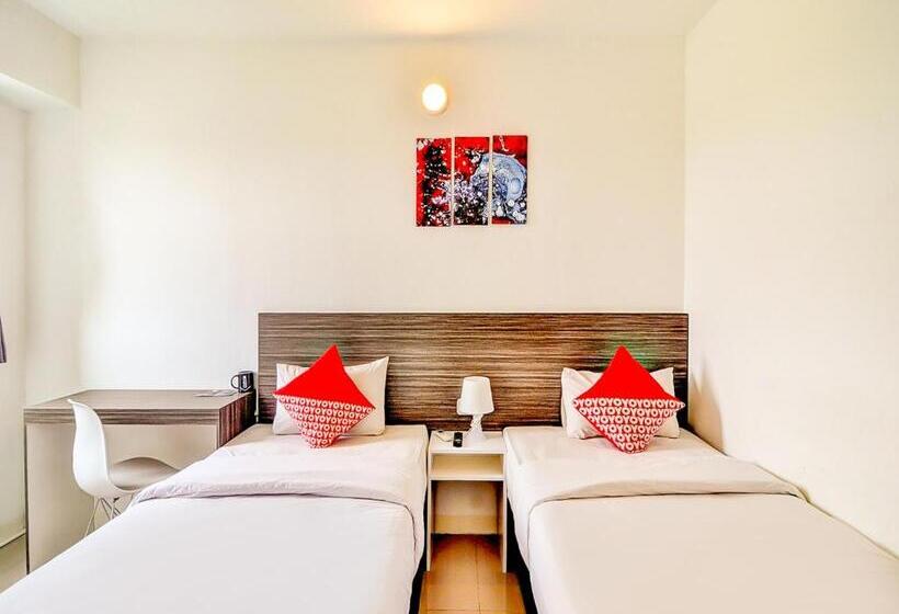 فندق Collection O 28 Urban Town Karawang