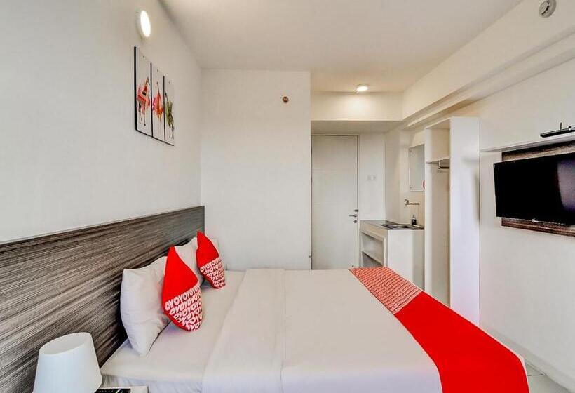 فندق Collection O 28 Urban Town Karawang