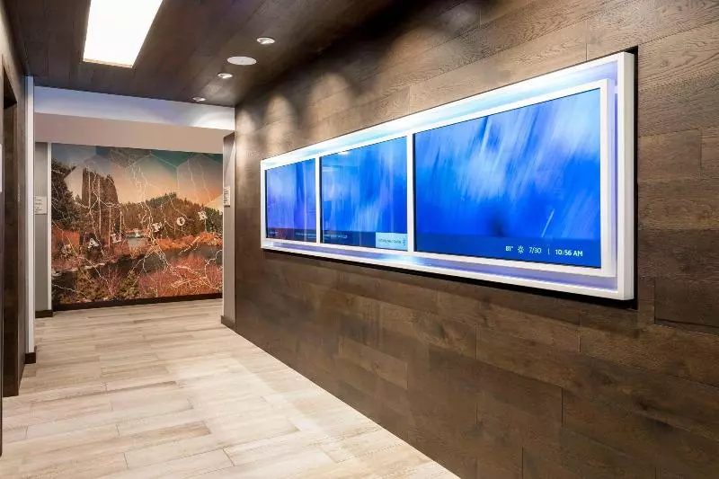 هتل Springhill Suites By Marriott Truckee
