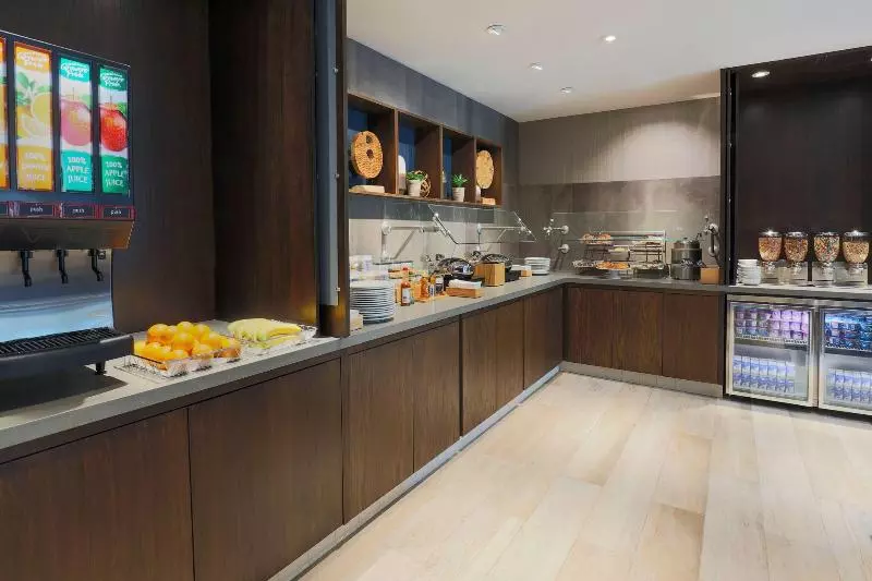 هتل Springhill Suites By Marriott Truckee