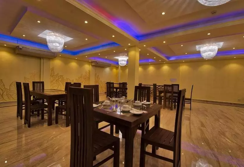 Viveka Hotel Colombo