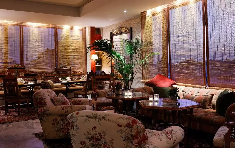 هتل Albergo