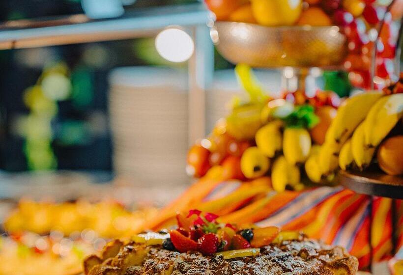 Otel Calheta Beach  Allinclusive  Savoy Signature