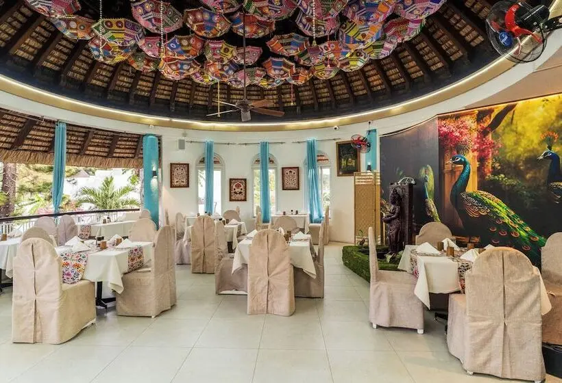 هتل Casuarina Resort And Spa