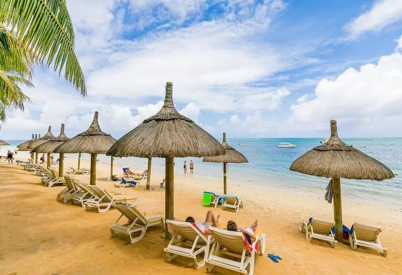 هتل Casuarina Resort And Spa