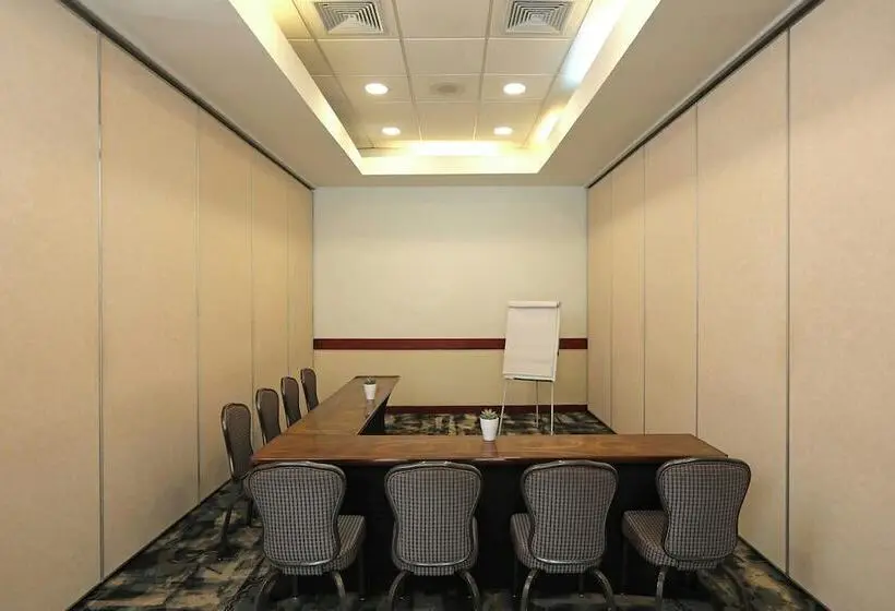 ホテル Four Points By Sheraton Santo Domingo