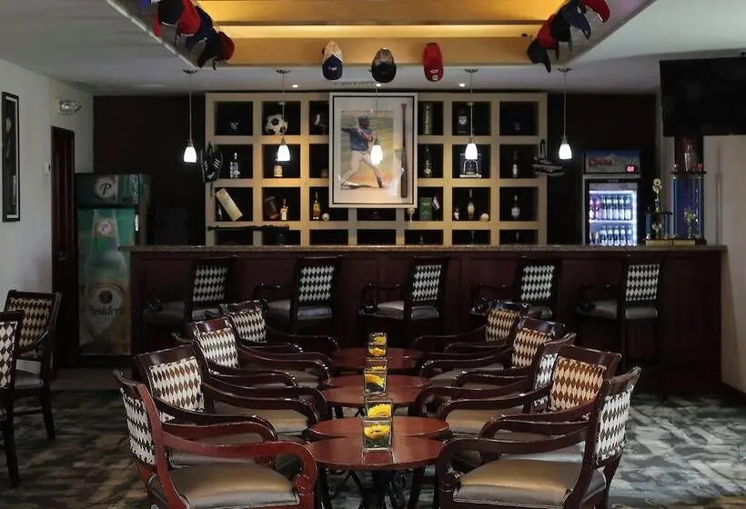 ホテル Four Points By Sheraton Santo Domingo