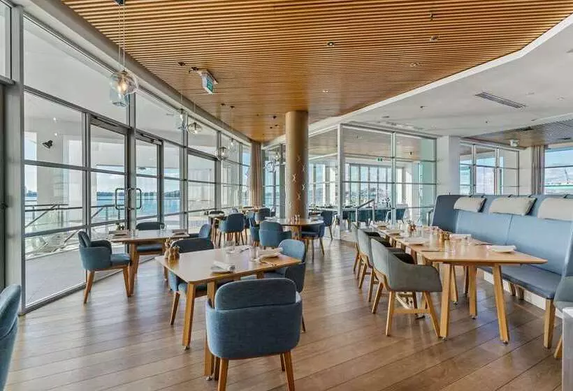 בית מלון כפרי Hilton Auckland